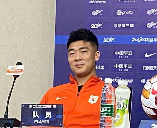 奥特曼中文版免费观看